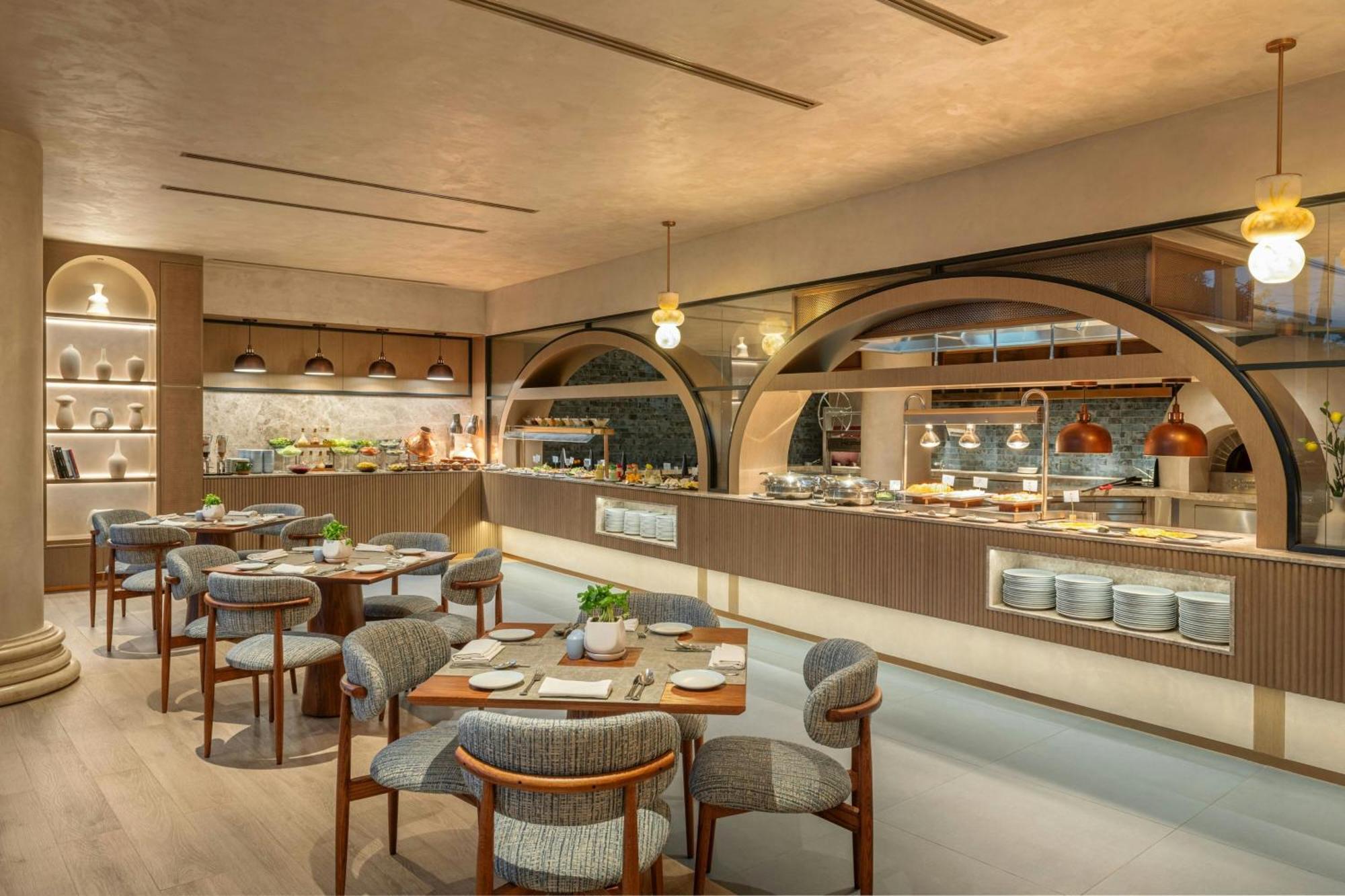 Sheraton Jumeirah Beach Resort Dubai Esterno foto The restaurant